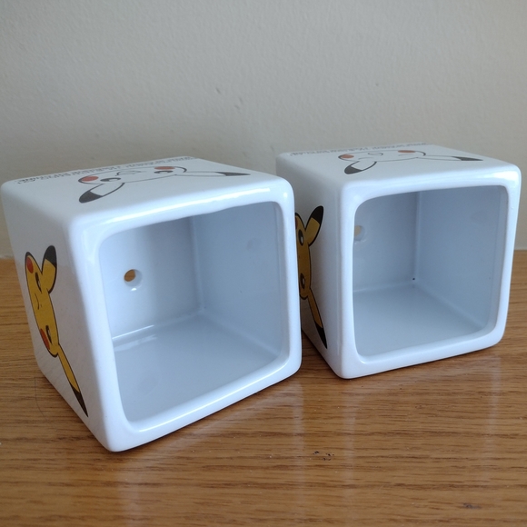 Set of 2 Pokemon Pikachu Expressions Ceramic Succulent Planters - Picture 4 of 7